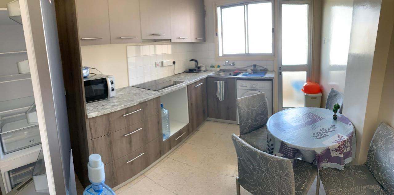 Ptolemaidos Cosy Family Apartment Ларнака Екстер'єр фото