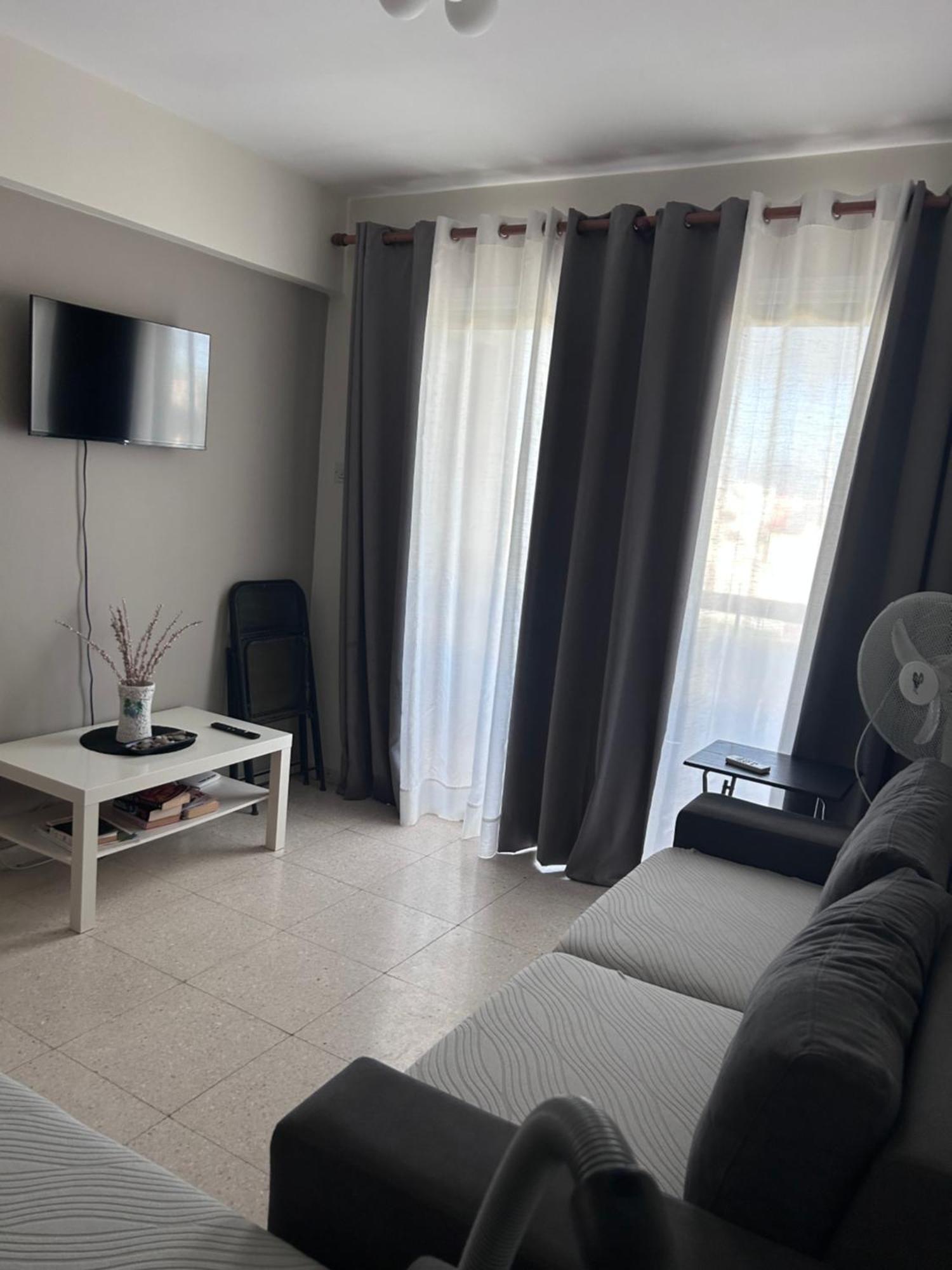 Ptolemaidos Cosy Family Apartment Ларнака Екстер'єр фото